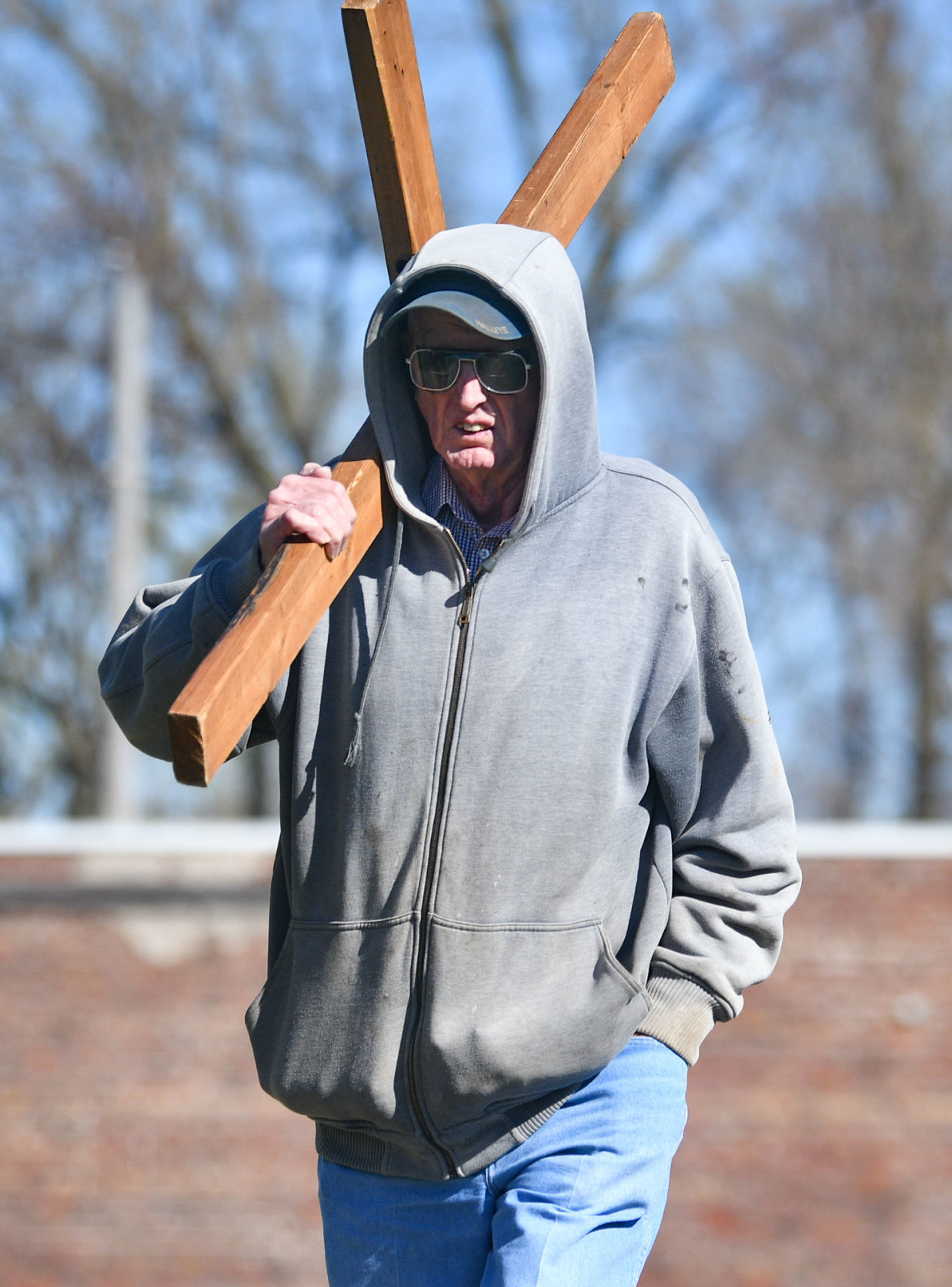 042019-mda-nws-crosswalk-018a.JPG